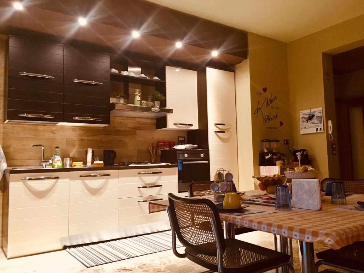 B&B Amici Miei 란치아노 외부 사진